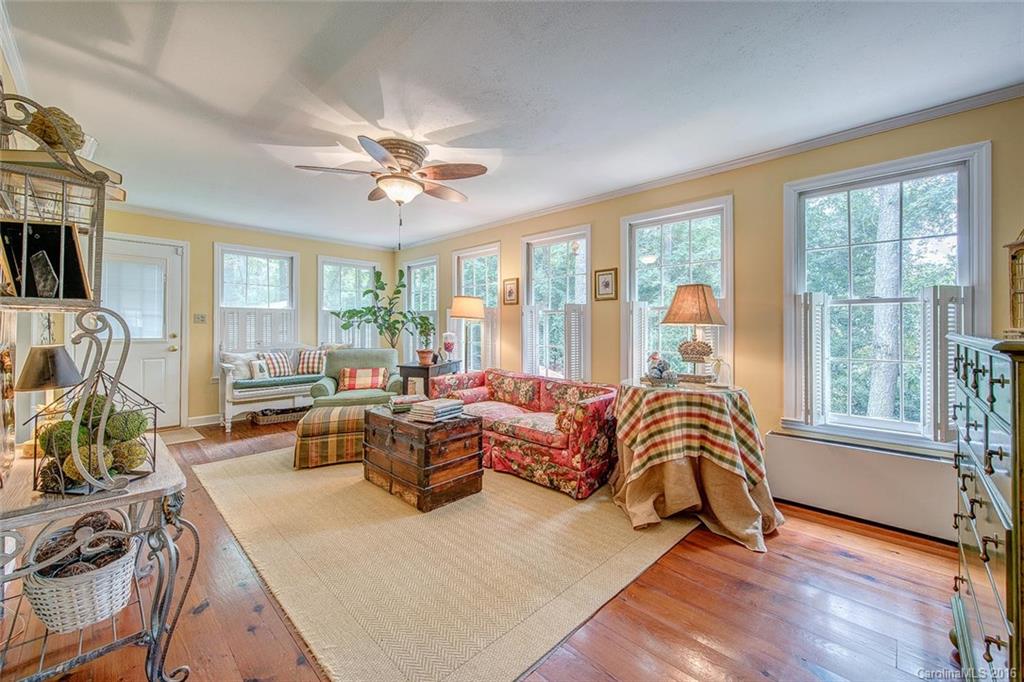 Forest Hills - Residential