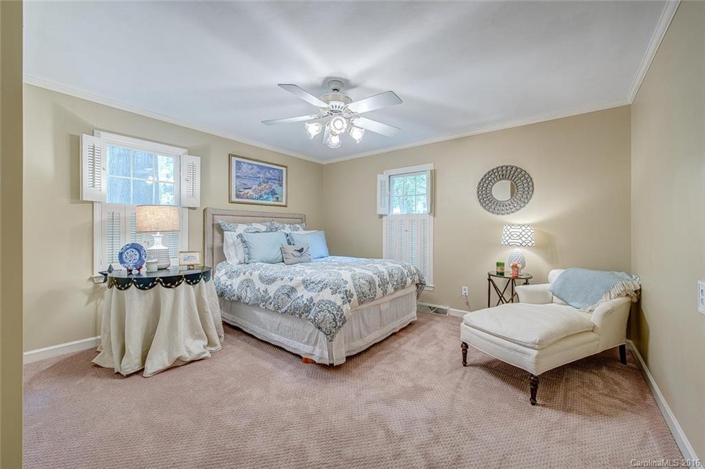 Forest Hills - Residential