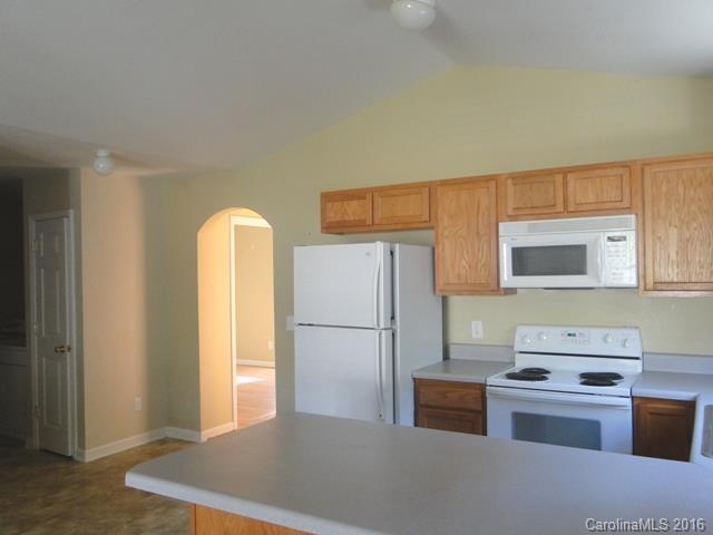 Commodore Peninsula - Residential Lease