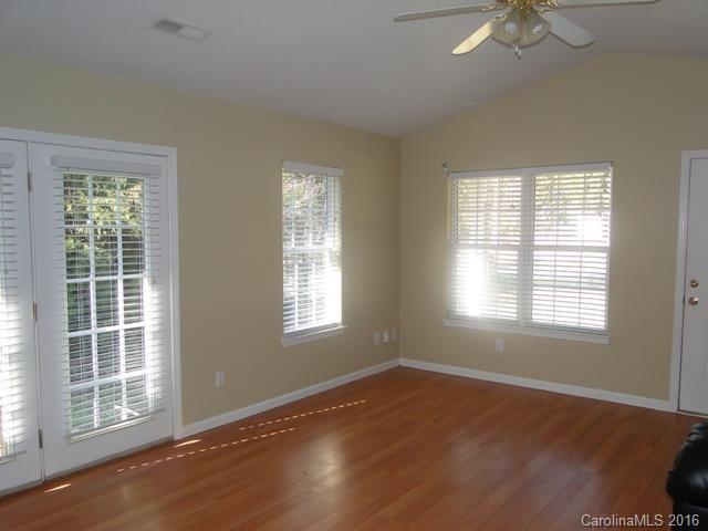 Commodore Peninsula - Residential Lease