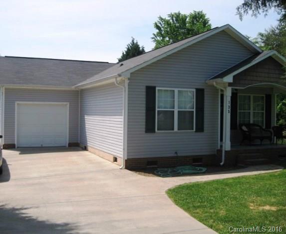 Commodore Peninsula - Residential Lease