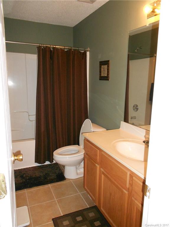 Old Stone Crossing - Residential