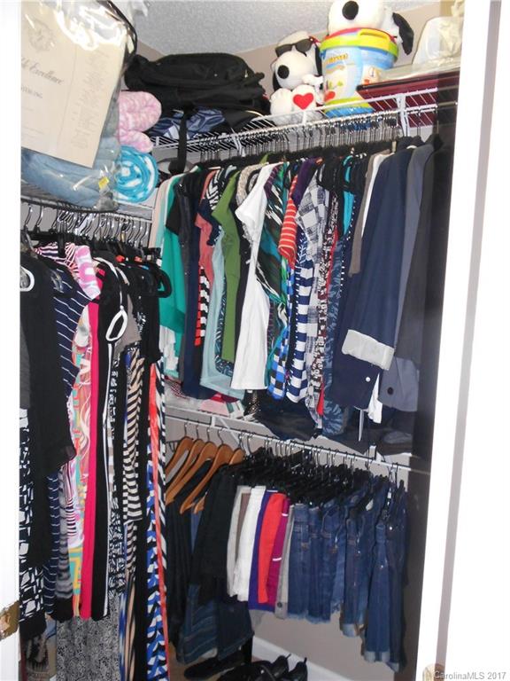 Old Stone Crossing - Residential