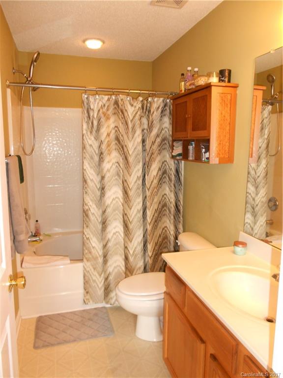 Old Stone Crossing - Residential