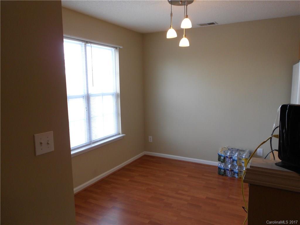 Old Stone Crossing - Residential