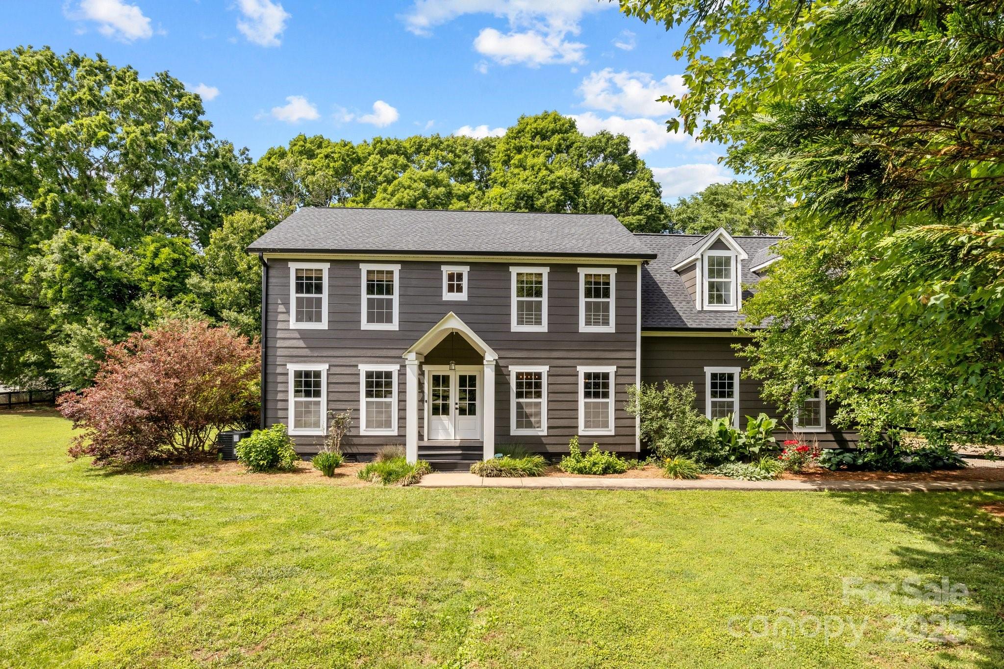 5229 Mt Holly Huntersville Road