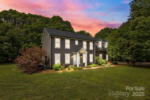 5229 Mt Holly Huntersville Road Charlotte NC 28216