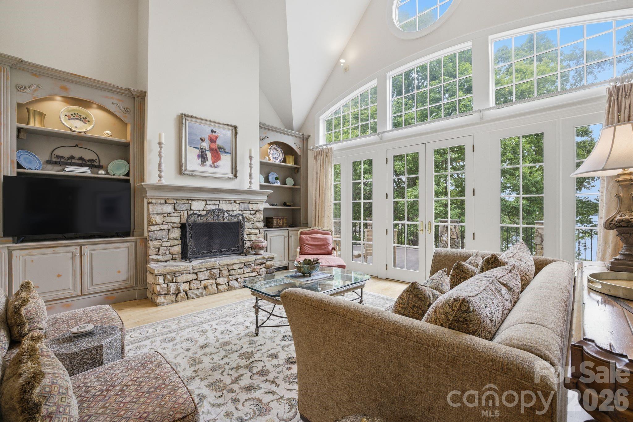 Uwharrie Point - Residential