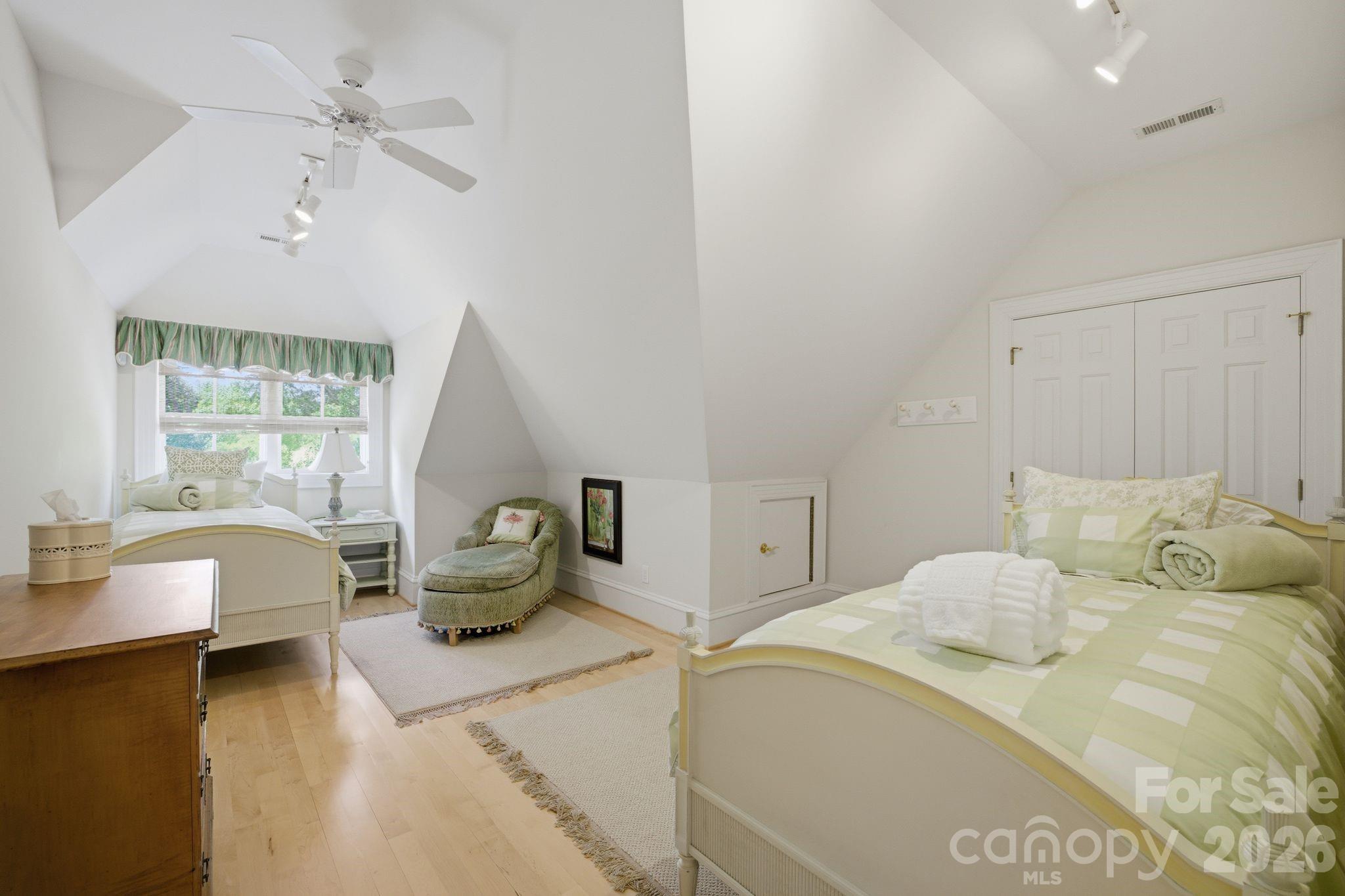 Uwharrie Point - Residential