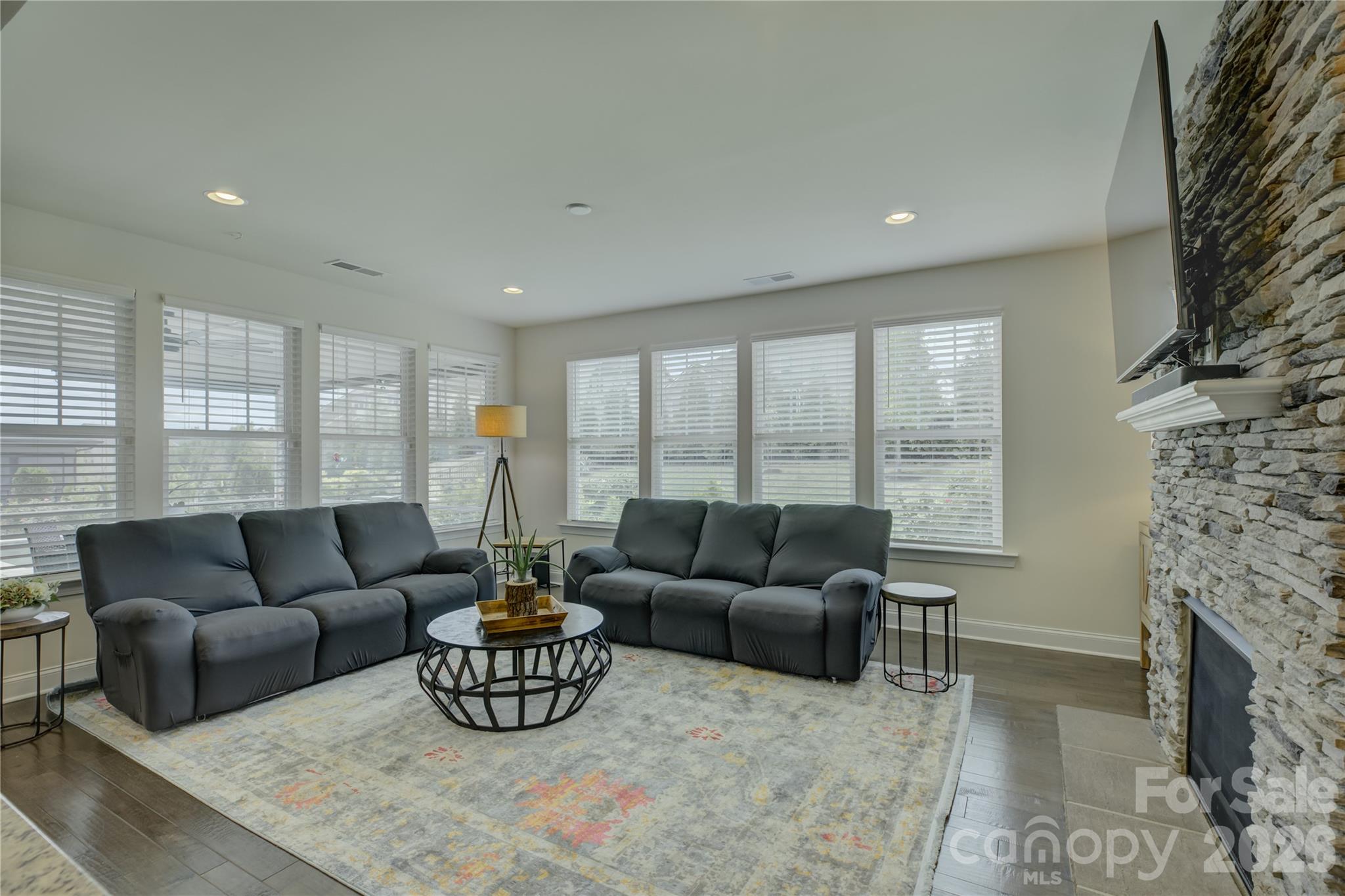 The Palisades - Residential