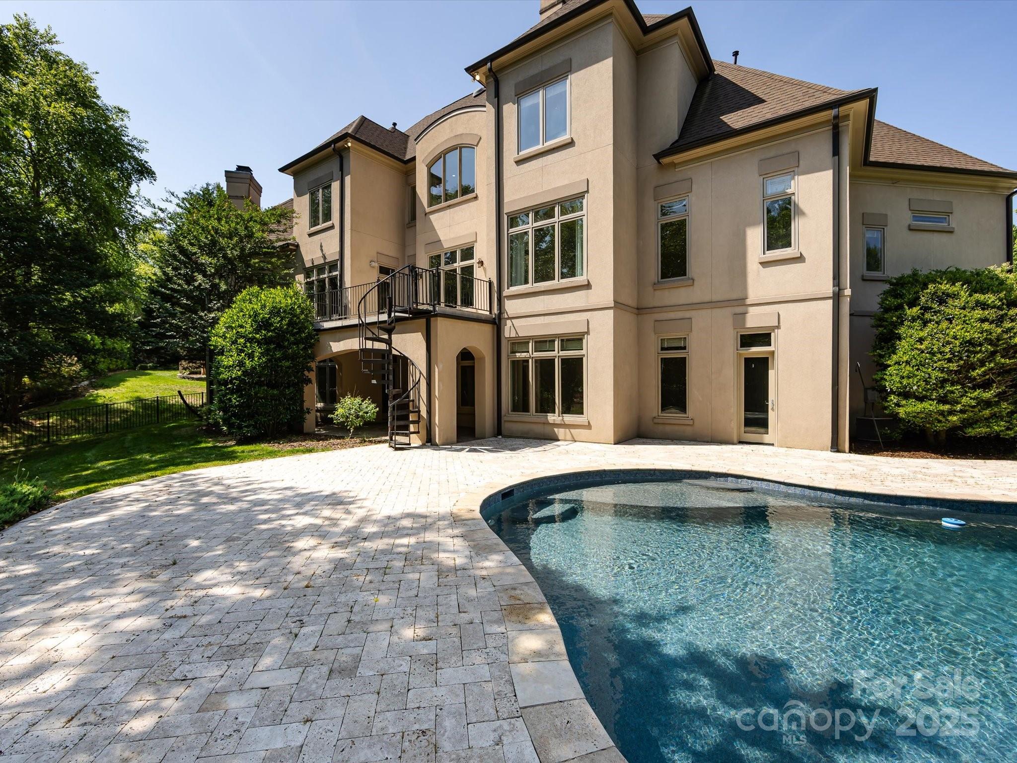 Stonecroft - Residential