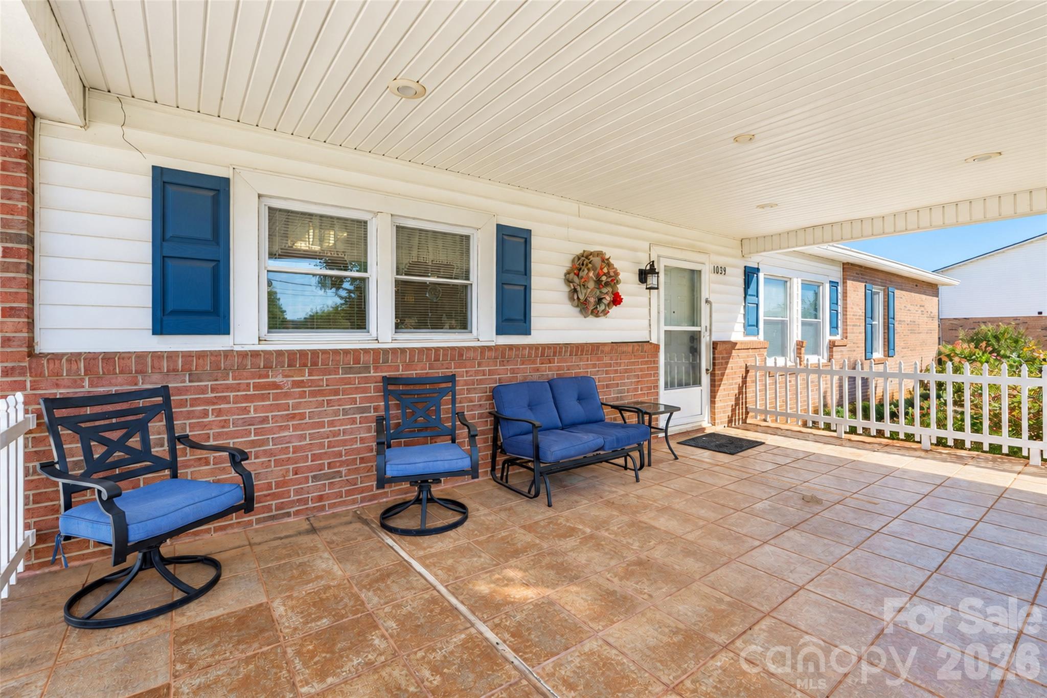 1039 Enola Road