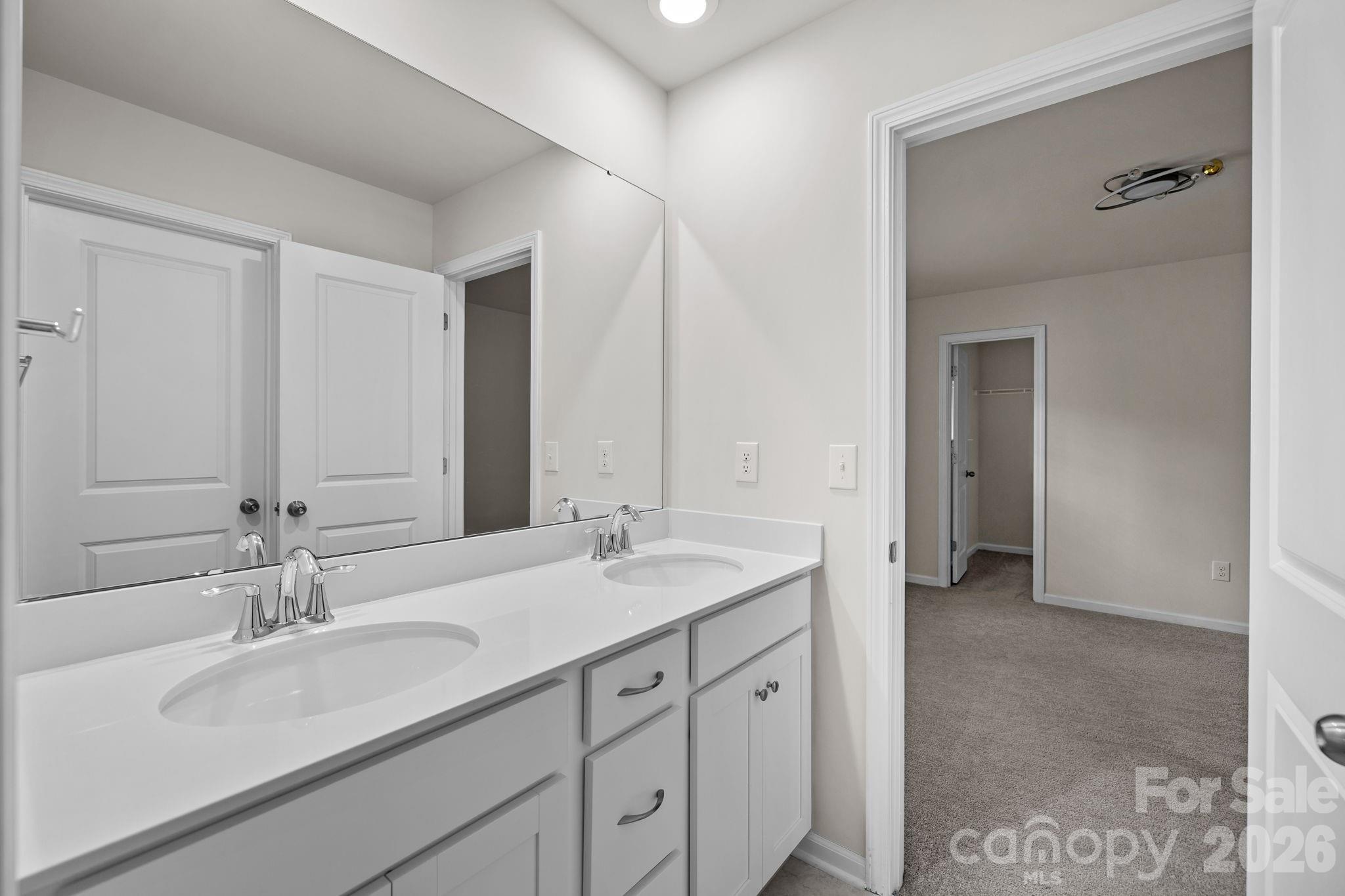 The Estates at Arlington Woods - Residential