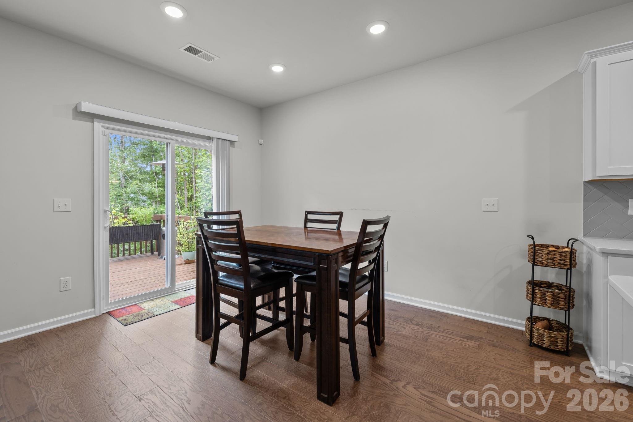 The Estates at Arlington Woods - Residential