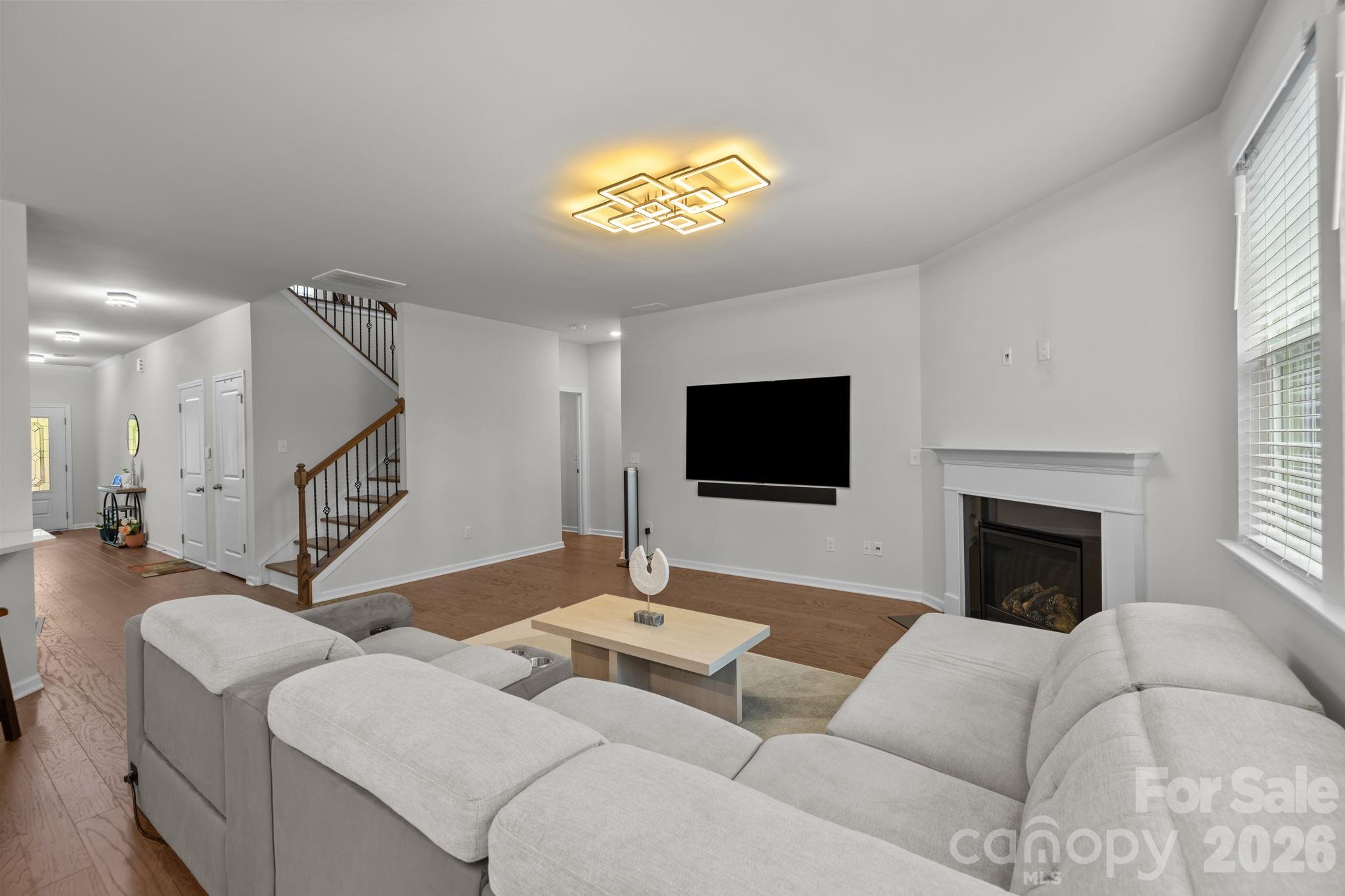 The Estates at Arlington Woods - Residential