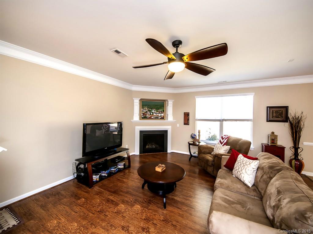 Falcon Ridge - Residential