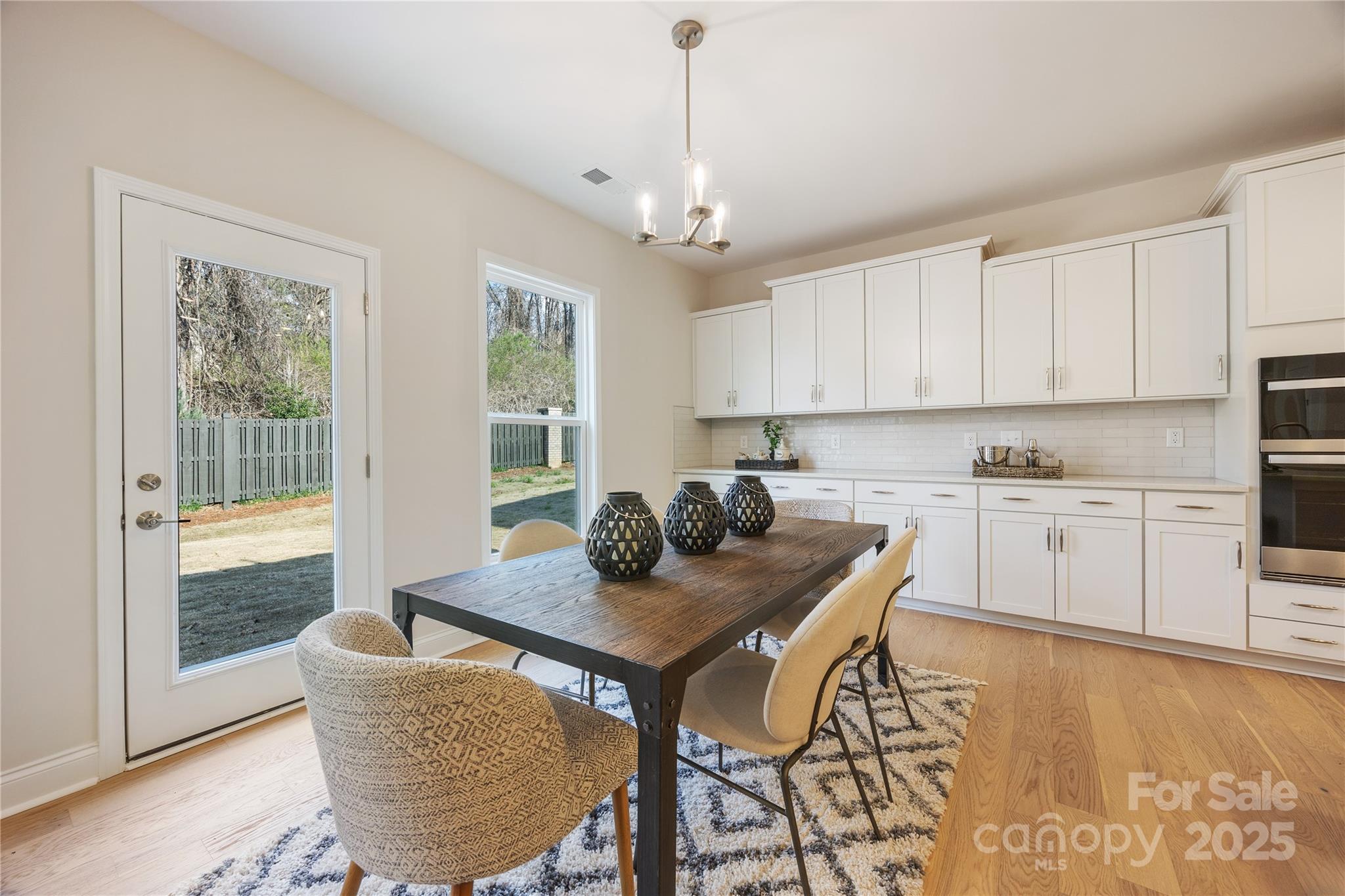 Patterson Pond - Residential