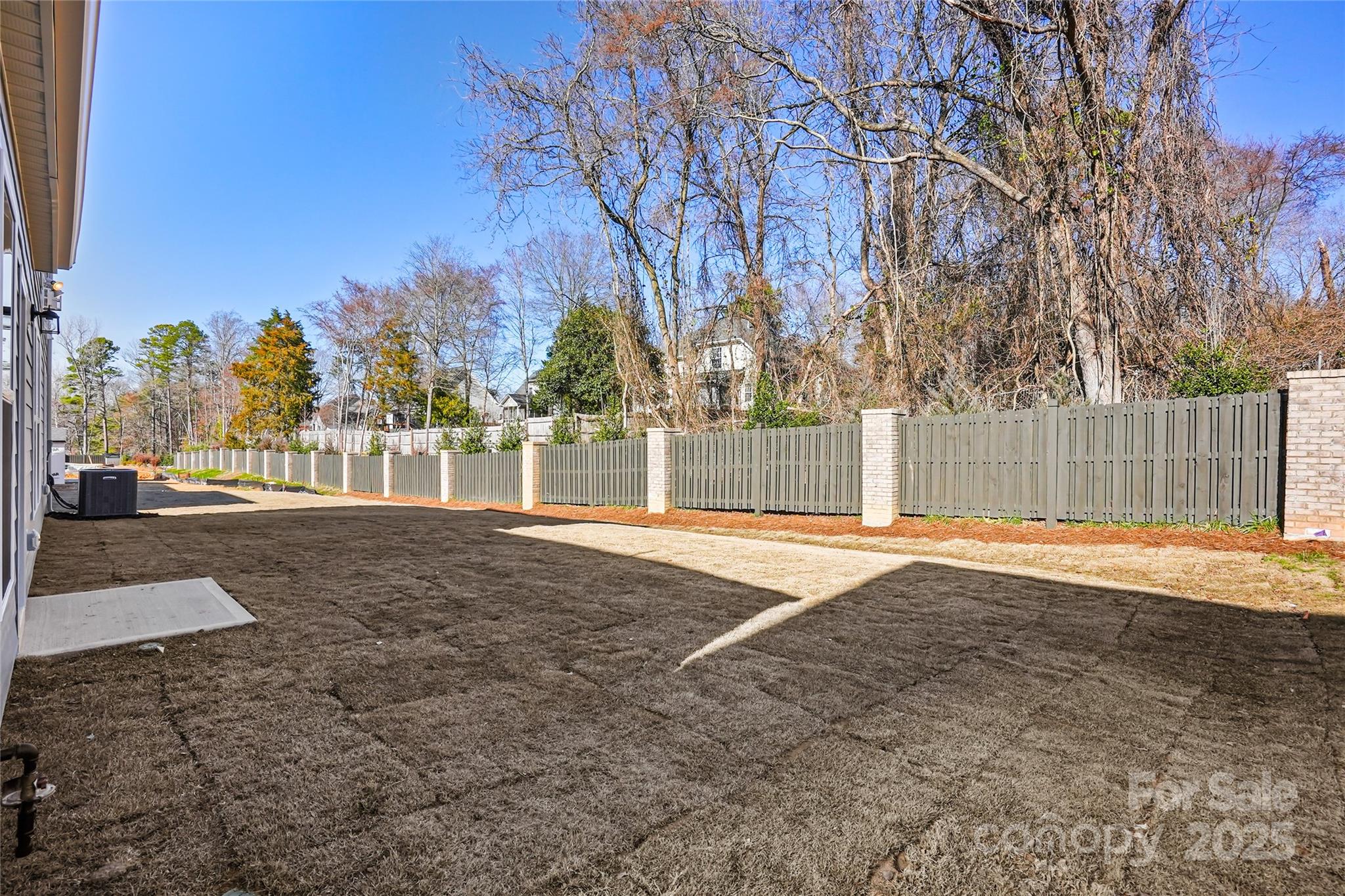 Patterson Pond - Residential