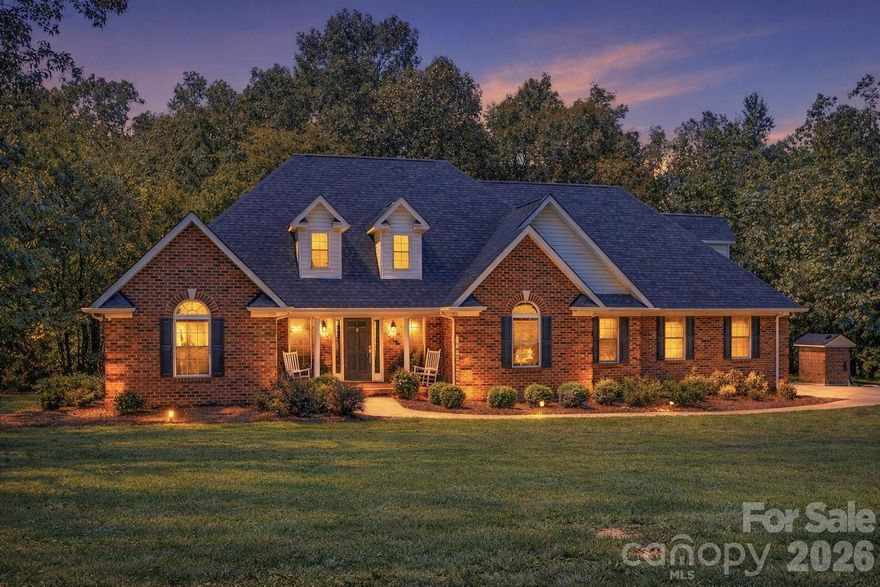 NEW ROOF AUG 2025, NEW EPOXY GARAGE FLOOR, OCT 2025!!!! Welcome to your dream home in the highly sought-after Unionville/Piedmont School District! This hard-to-find, all-brick ranch home perfectly blends modern comfort with serene living. Step inside and be captivated by the spacious layout, designed for both relaxation and entertaining. As you enter, you are greeted by a large Living Rm perfect for gatherings with family & friends. The open floor plan seamlessly connects to a well-appointed kitchen, featuring a breakfast bar ideal for your morning coffee rituals. This home boasts a split bedroom plan, providing privacy for everyone. The MBD is complete with an elegant tray ceiling & a walk-in closet. One of the standout features of this property is its private wooded backyard, creating an oasis perfect for peaceful evenings under the stars on your private back porch. Meticulously maintained and exuding charm at every corner, this property is not just a house; it's a place to create lasting memories. Don’t miss out on this rare opportunity!
