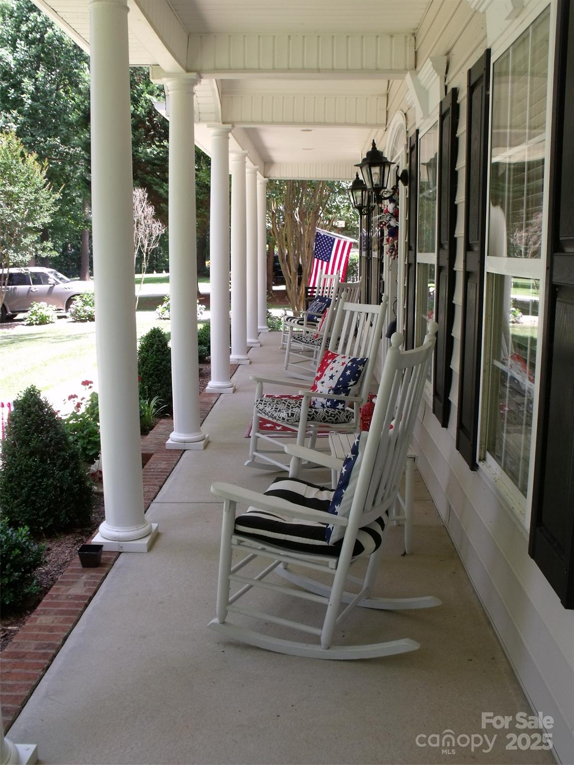 390 Robinson Road