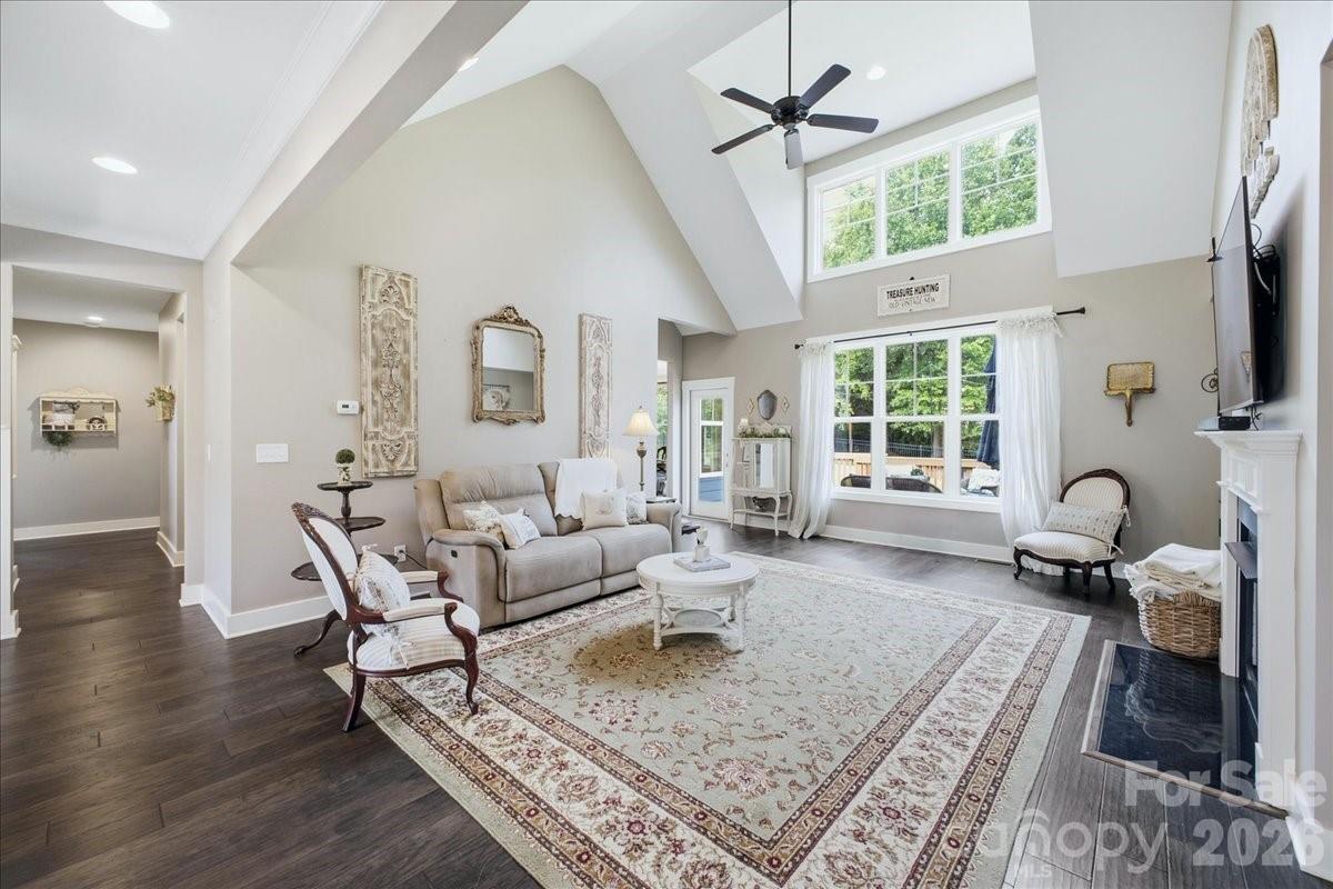 6967 Pin Oaks Drive