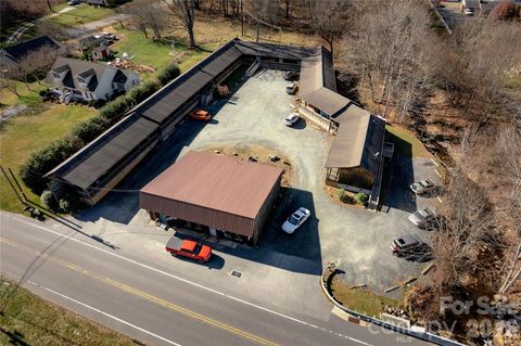 4188 State Hwy 80 S Highway S Burnsville NC 28714