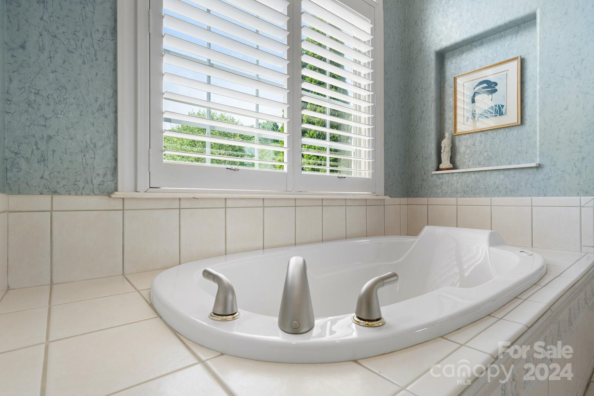 Rainbow Hills - Residential