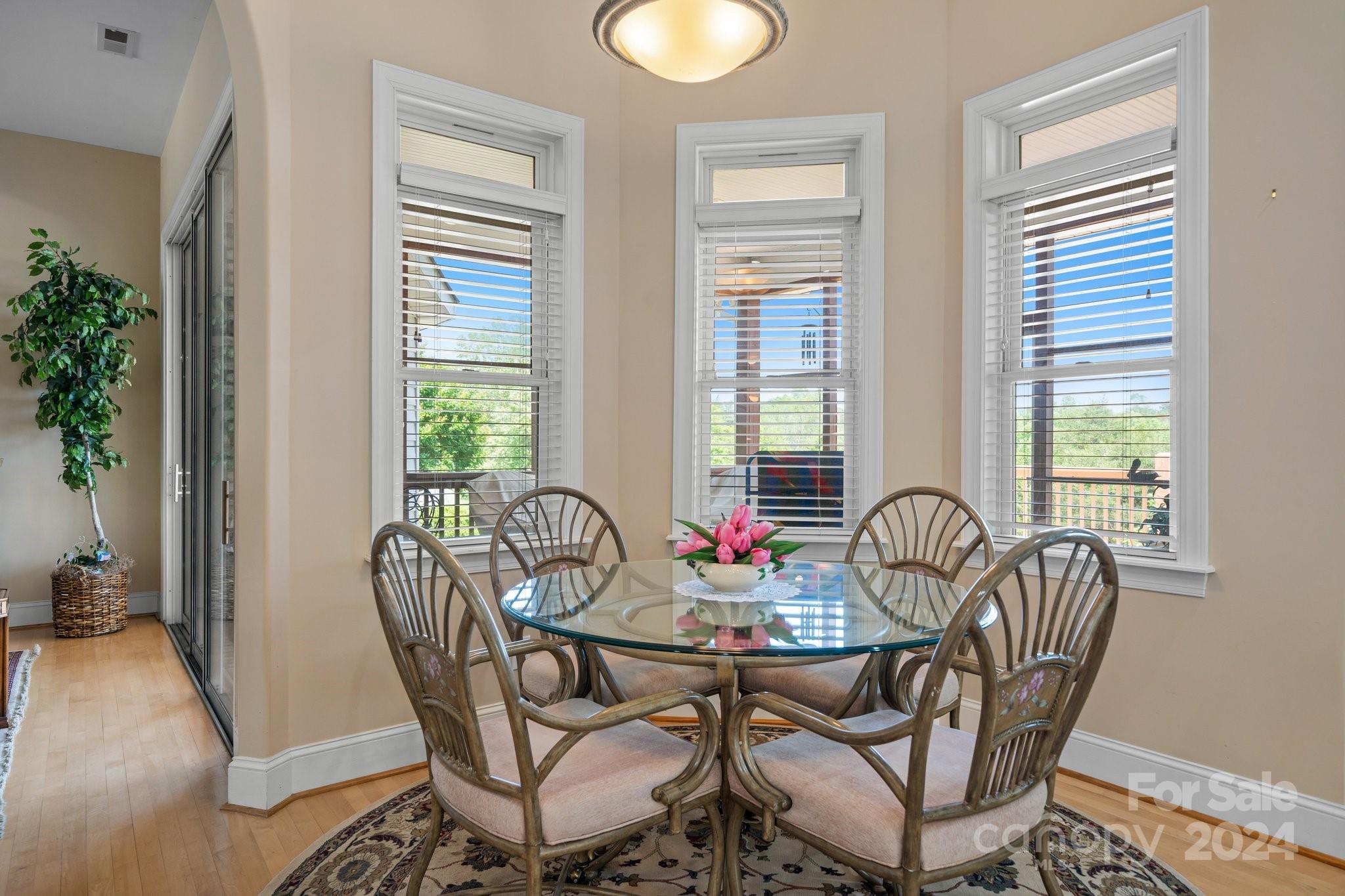 Rainbow Hills - Residential