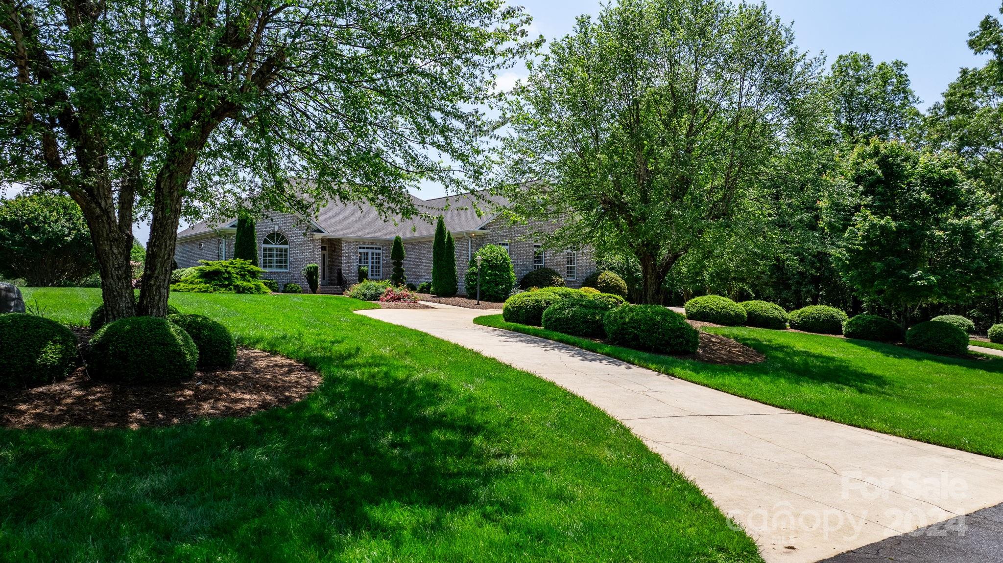 Rainbow Hills - Residential