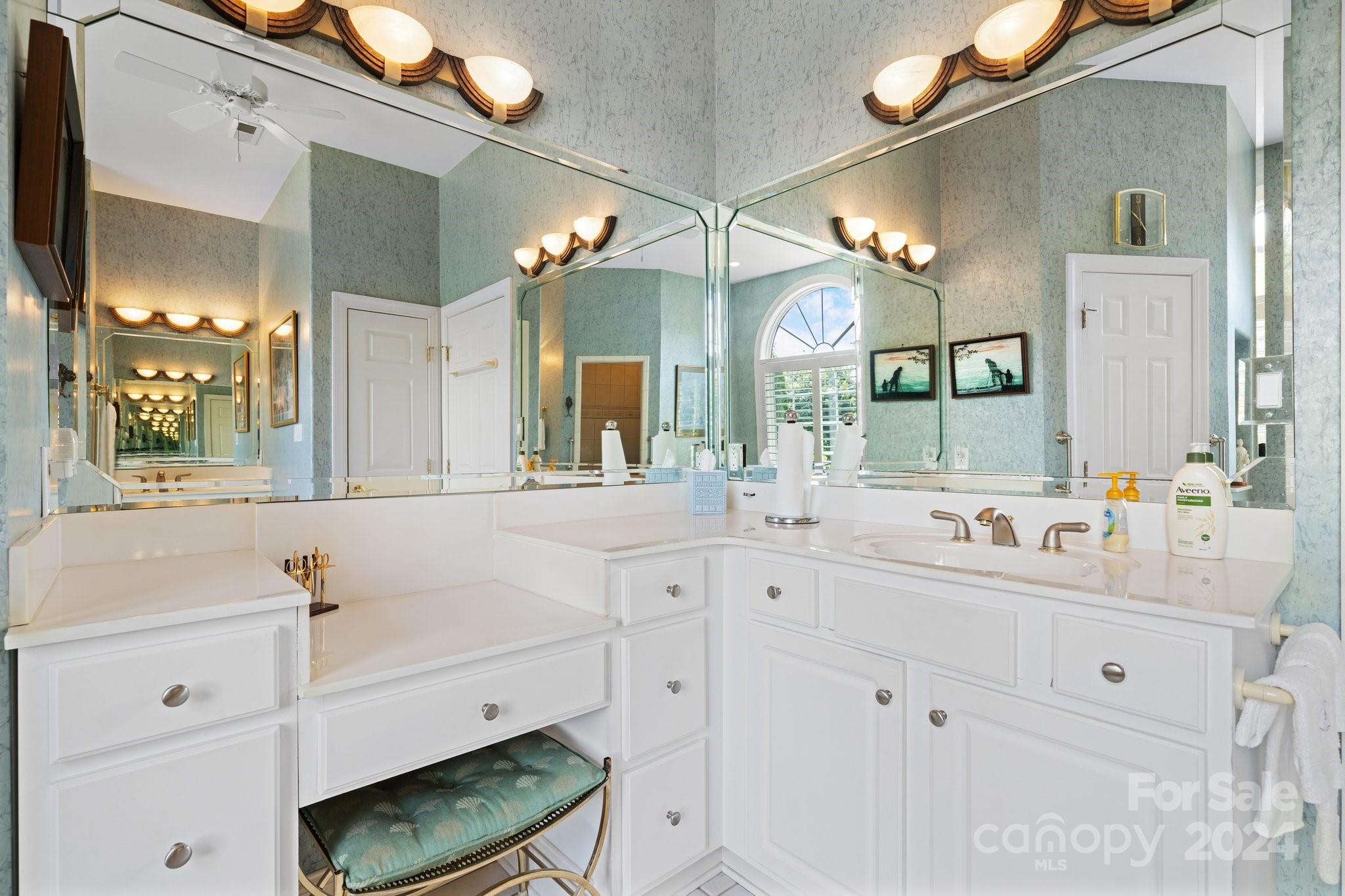 Rainbow Hills - Residential