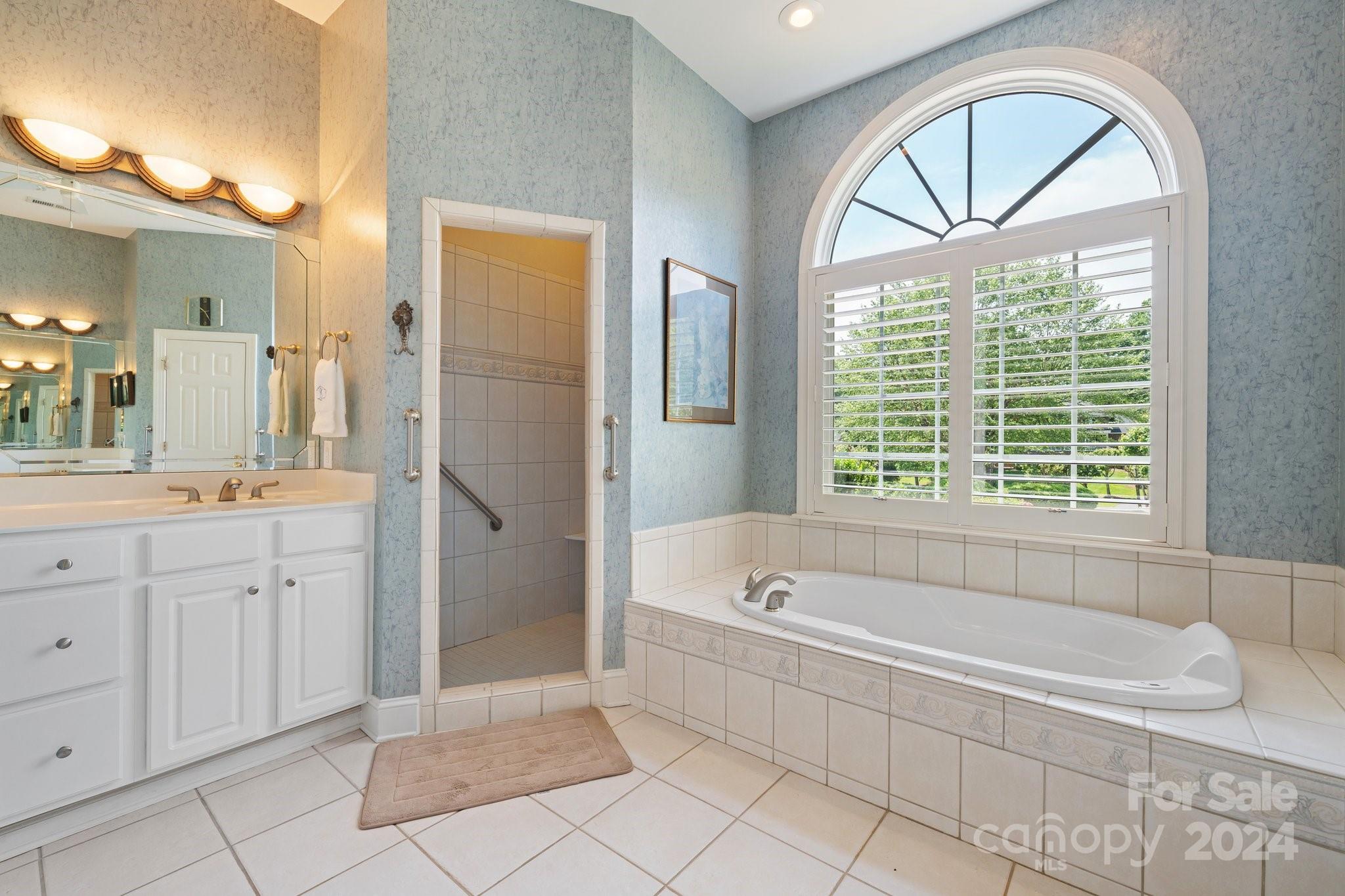 Rainbow Hills - Residential