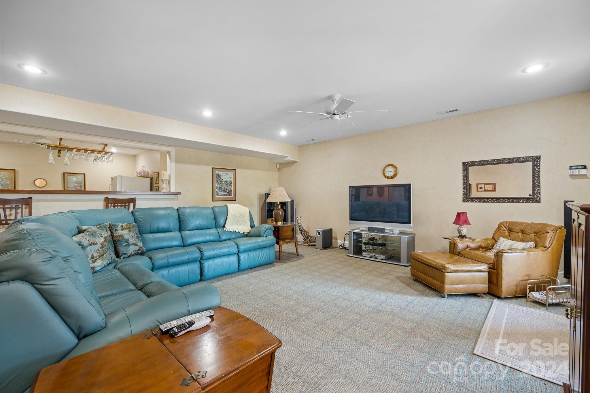 Rainbow Hills - Residential