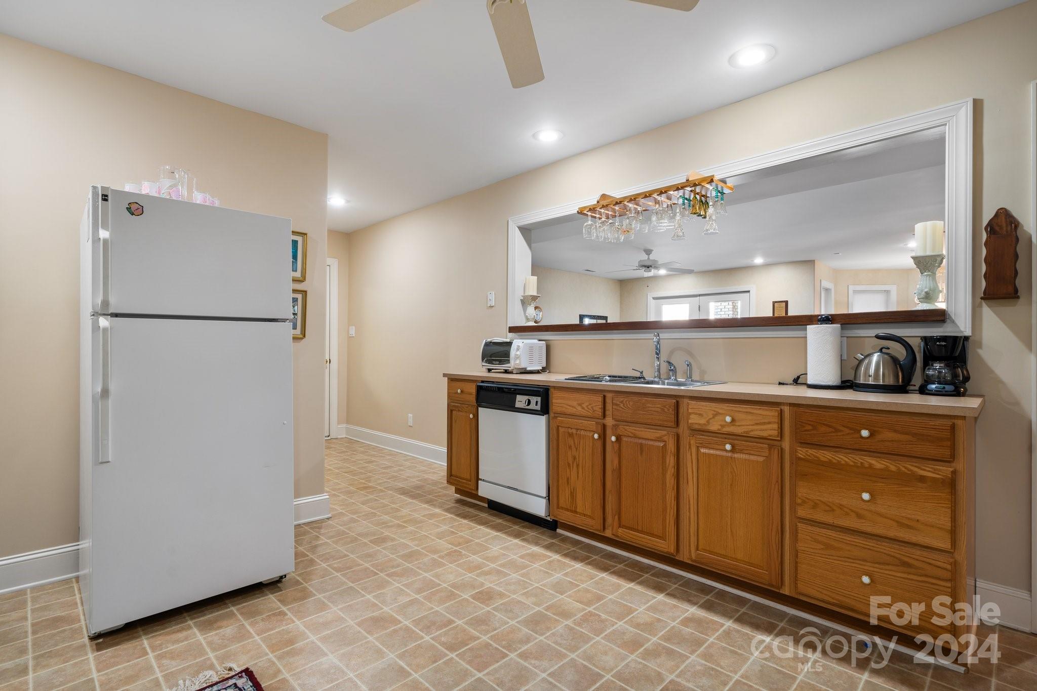 Rainbow Hills - Residential