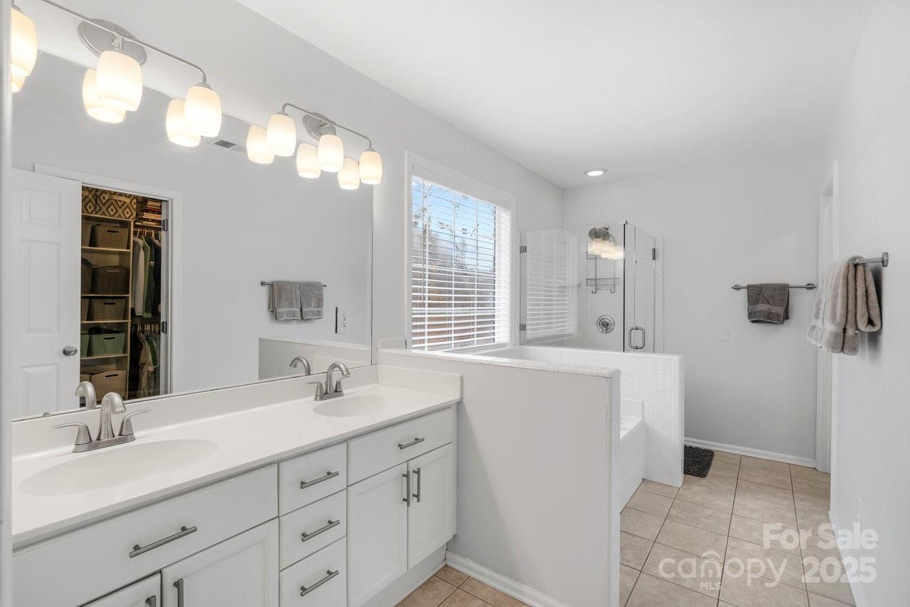 Oxford Glen - Residential