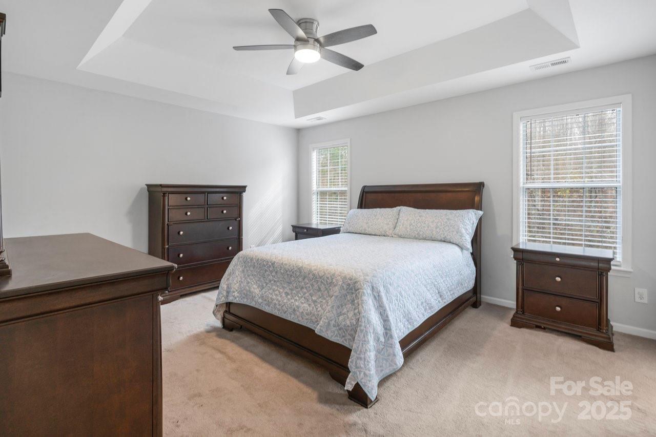 Oxford Glen - Residential