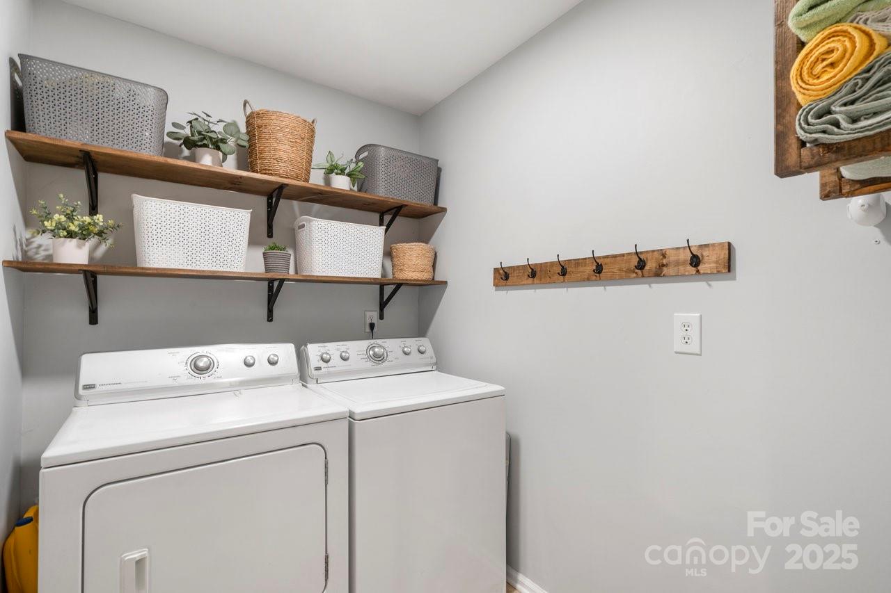 Oxford Glen - Residential