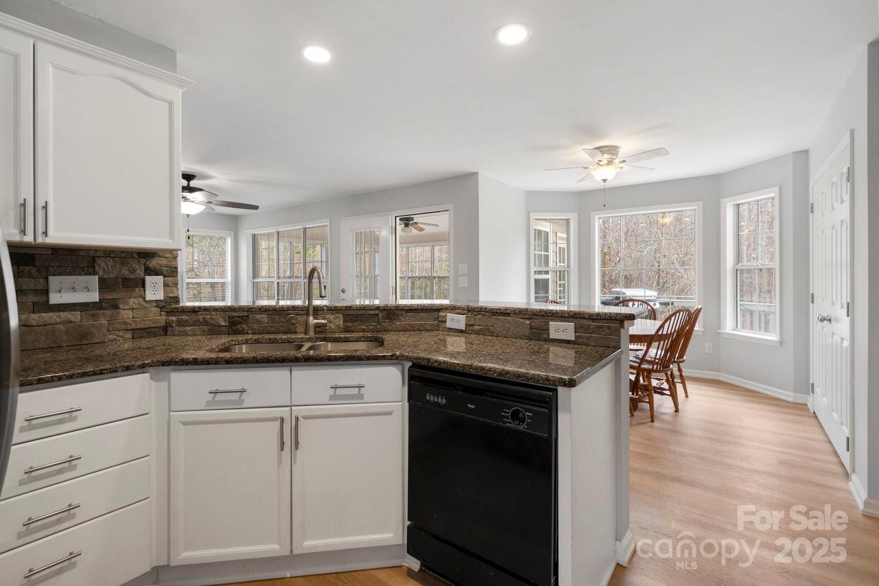 Oxford Glen - Residential