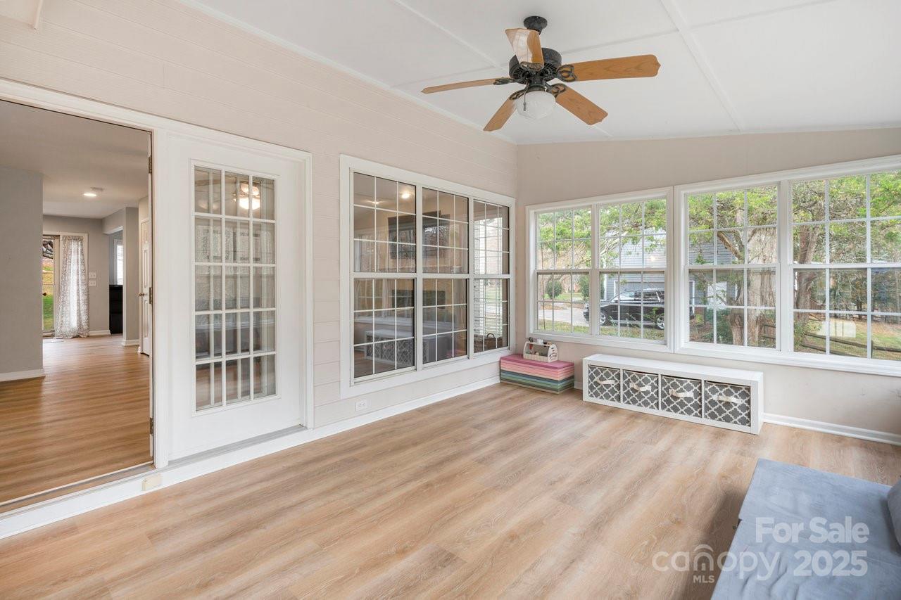 Oxford Glen - Residential