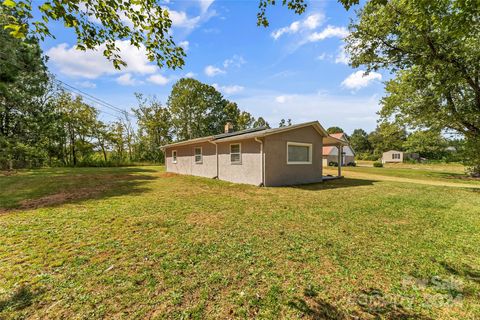 A home in Connelly Springs