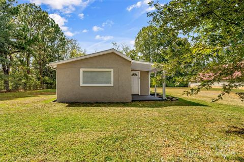 A home in Connelly Springs