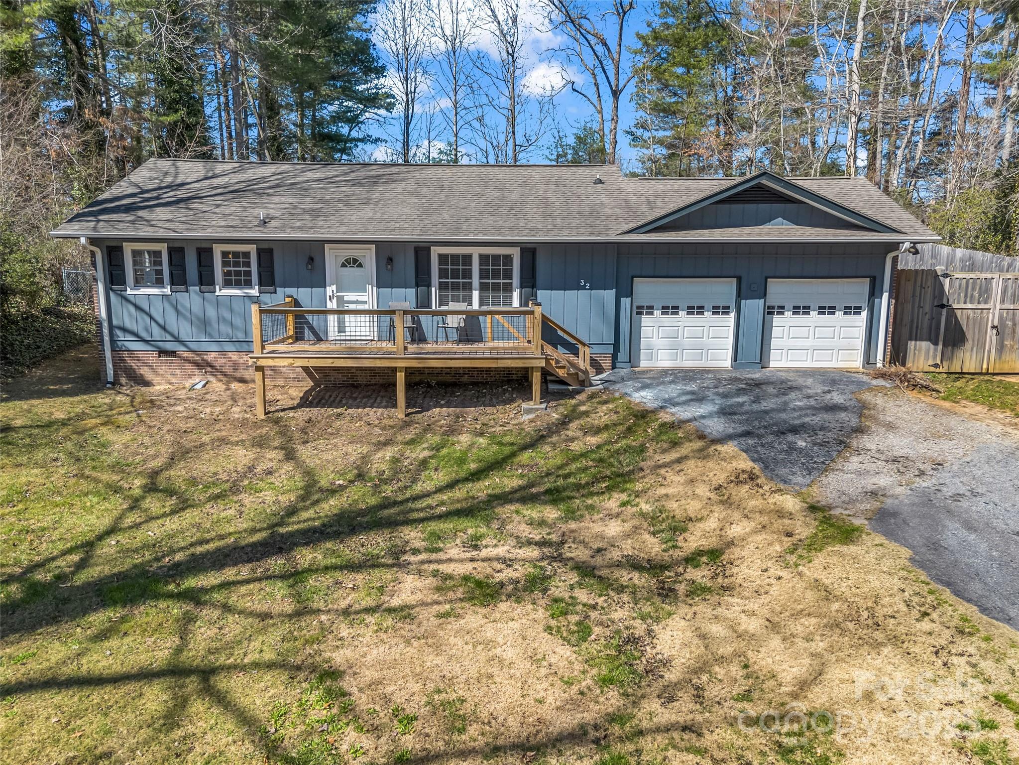 32 S Greenwood Forest Drive