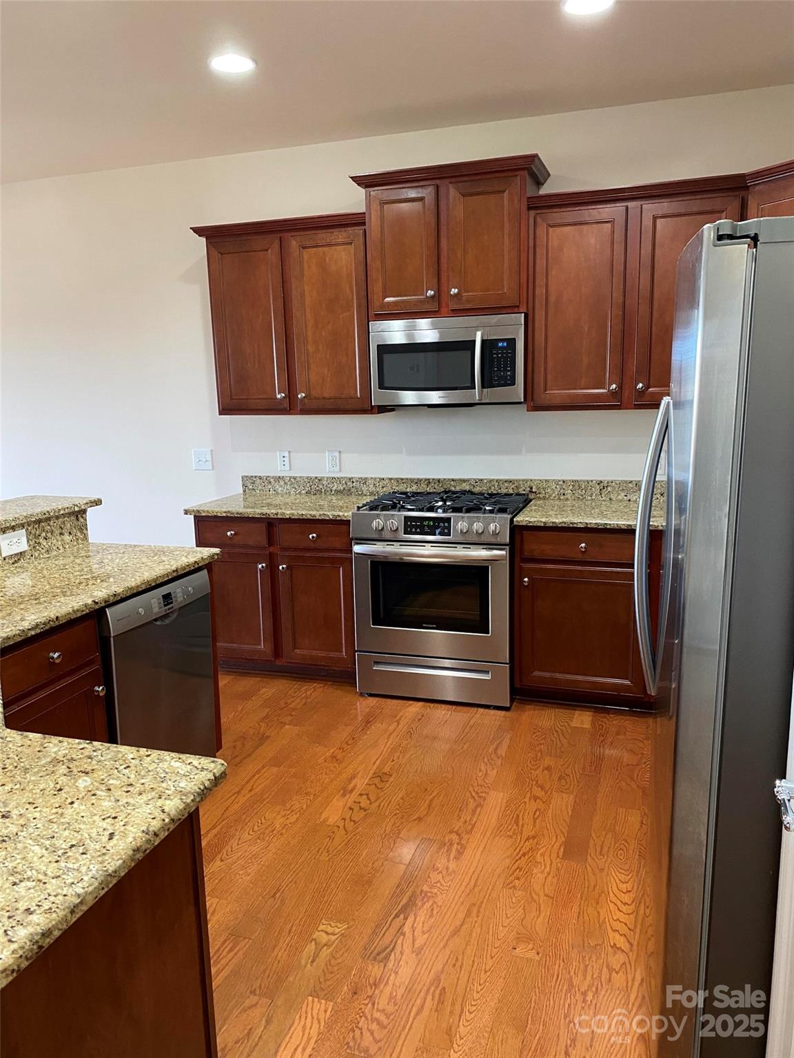 54053 Flycatchers Court