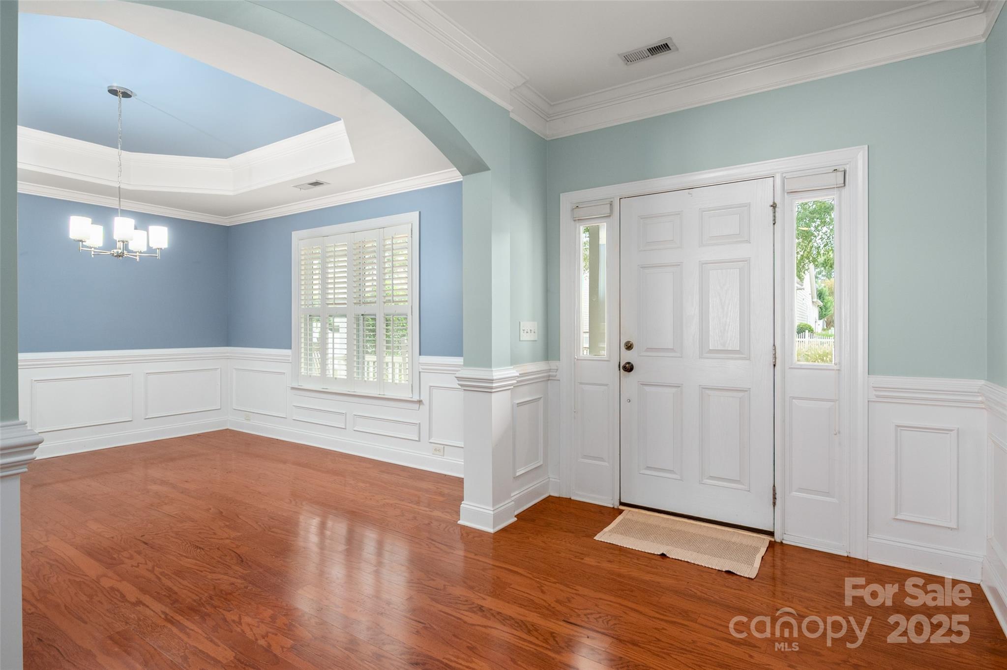 1011 Phar Lap Drive