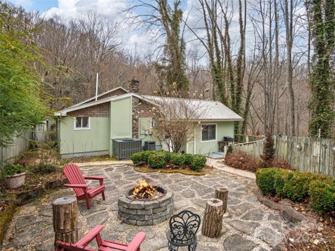 Photo for 897 Dark Ridge Road