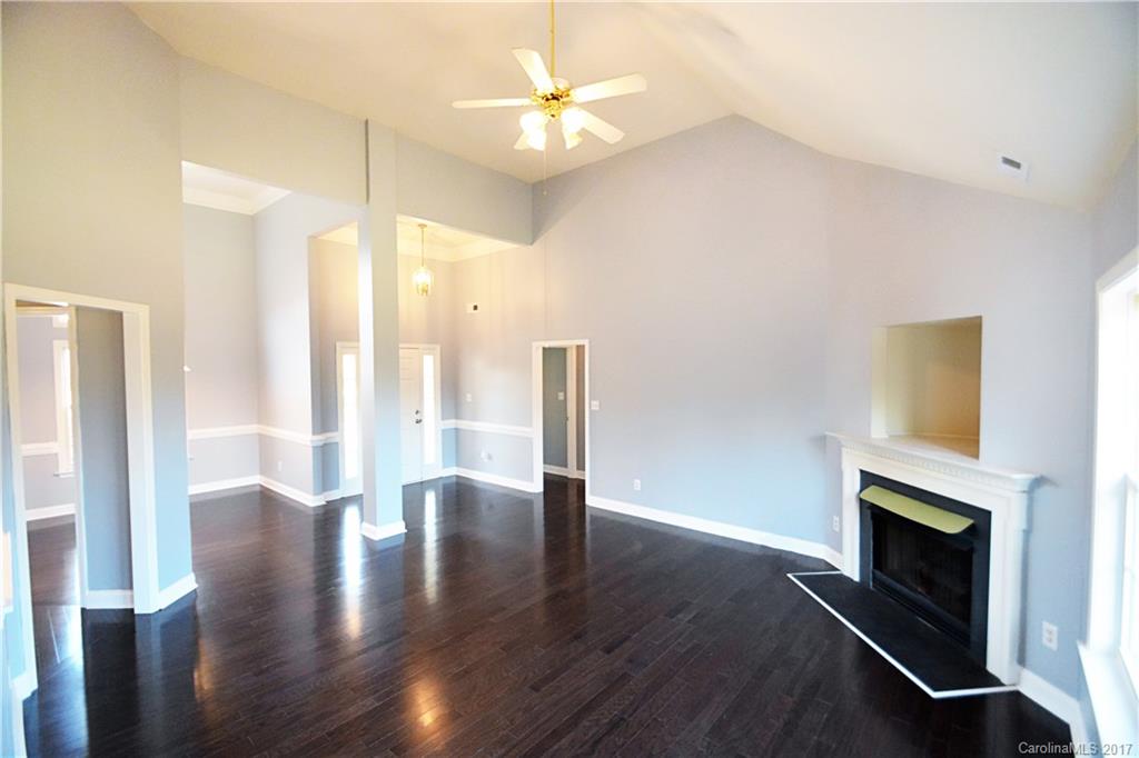 Hunters Pointe - Residential