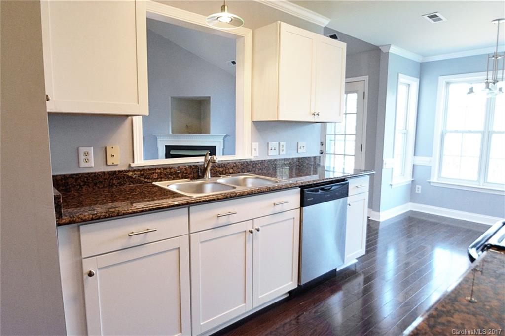 Hunters Pointe - Residential