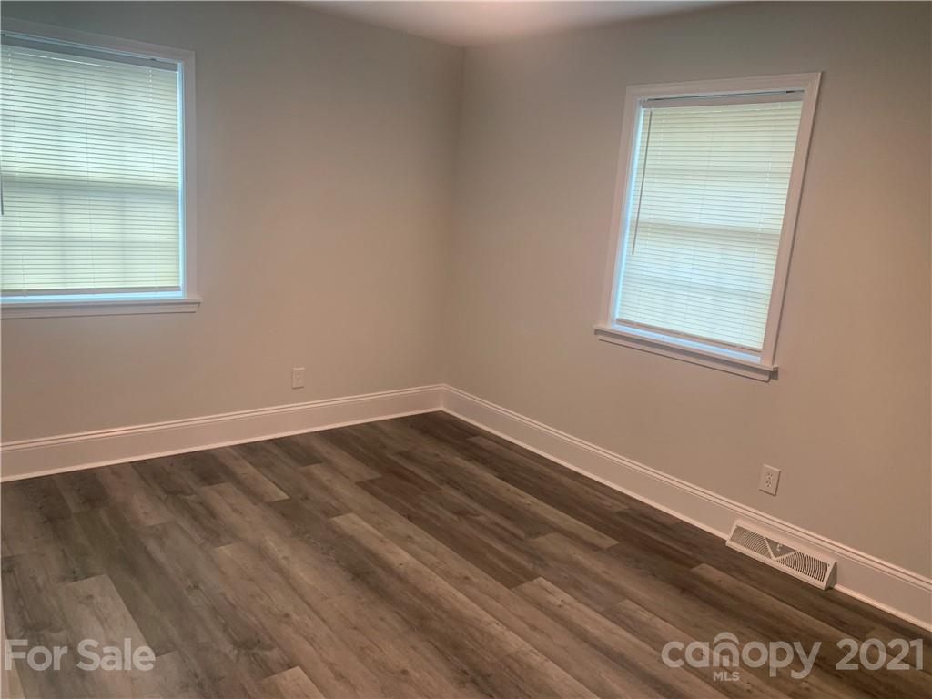 Pine Valley - Residential