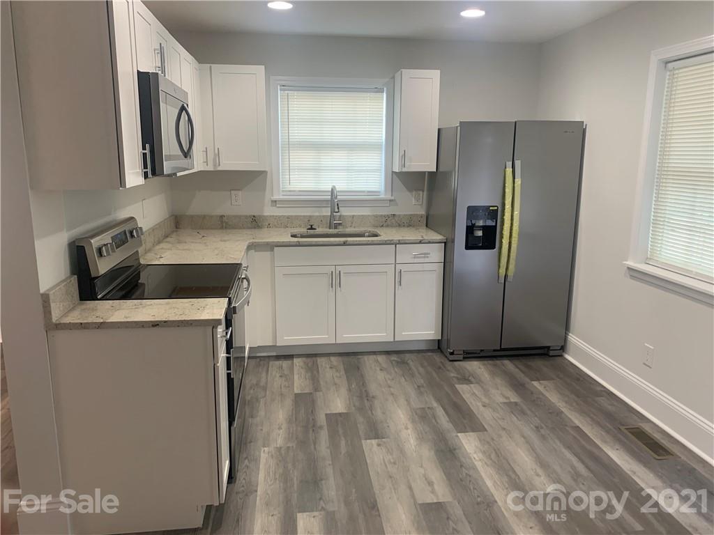 Pine Valley - Residential