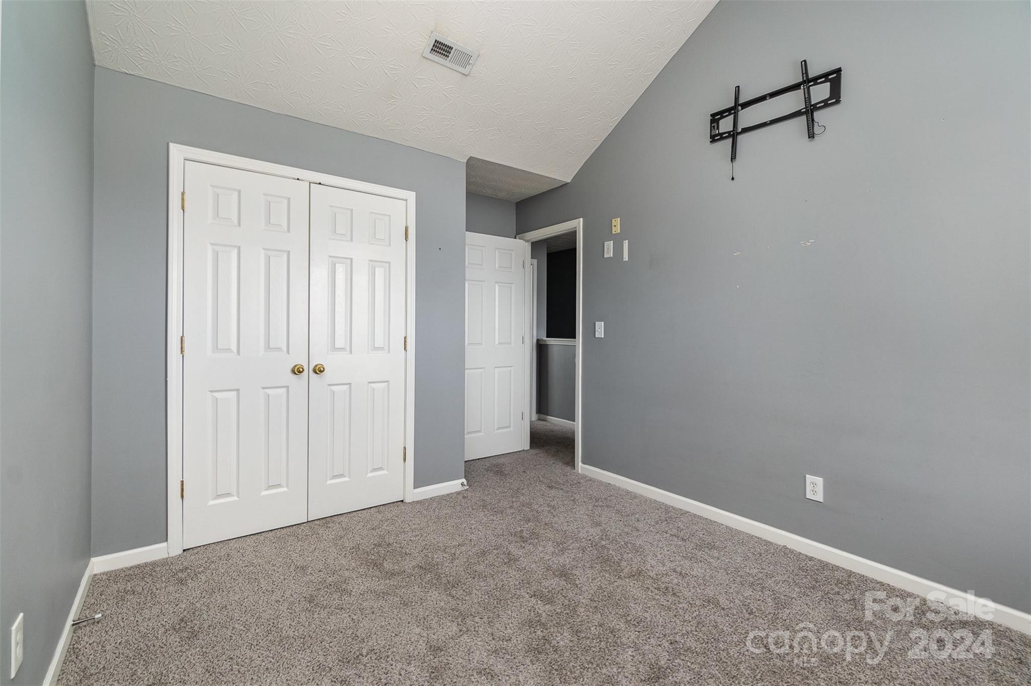 Houston Hills - Residential