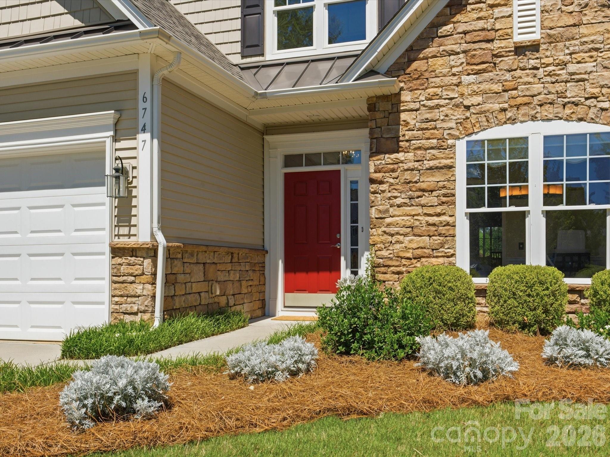 6747 Fieldstone Manor Drive
